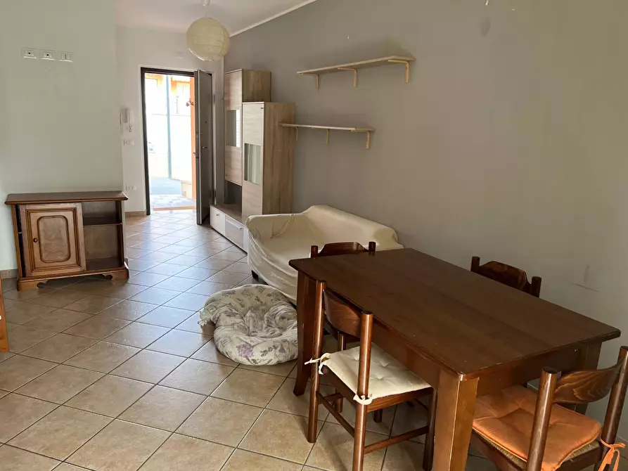 Immagine 3 di Locale commerciale in vendita  in VIA VASCELLO 9 a Tortoreto