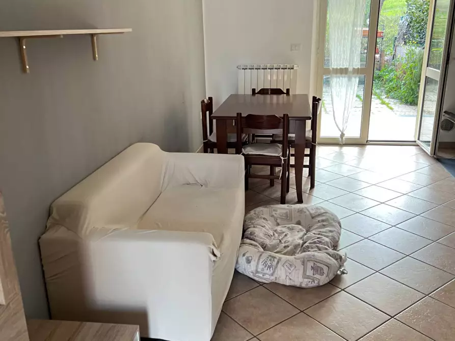 Immagine 16 di Locale commerciale in vendita  in VIA VASCELLO 9 a Tortoreto