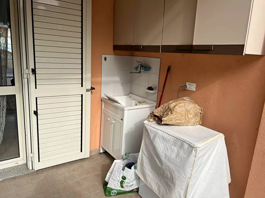 Immagine 33 di Locale commerciale in vendita  in VIA VASCELLO 9 a Tortoreto