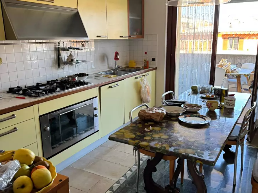 Immagine 7 di Locale commerciale in affitto  in Piazza Del Popolo 4 a Alba Adriatica