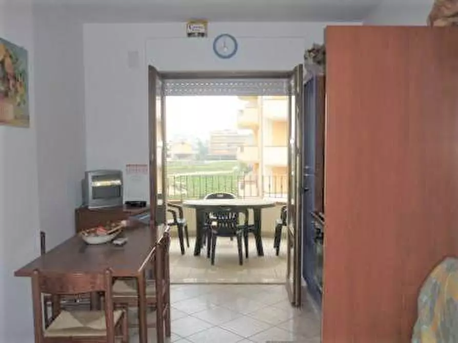 Immagine 2 di Appartamento in affitto  in via peschiera 3 a Alba Adriatica