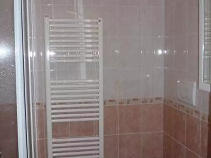 Immagine 9 di Appartamento in affitto  in via peschiera 3 a Alba Adriatica