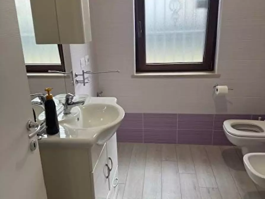 Immagine 10 di Appartamento in vendita  in via Lombardia 9 a Alba Adriatica