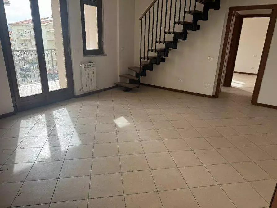 Immagine 3 di Attico in vendita  in via Giolitti a Tortoreto