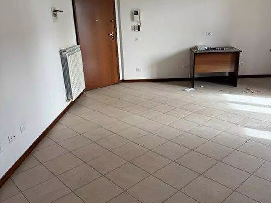 Immagine 7 di Attico in vendita  in via Giolitti a Tortoreto