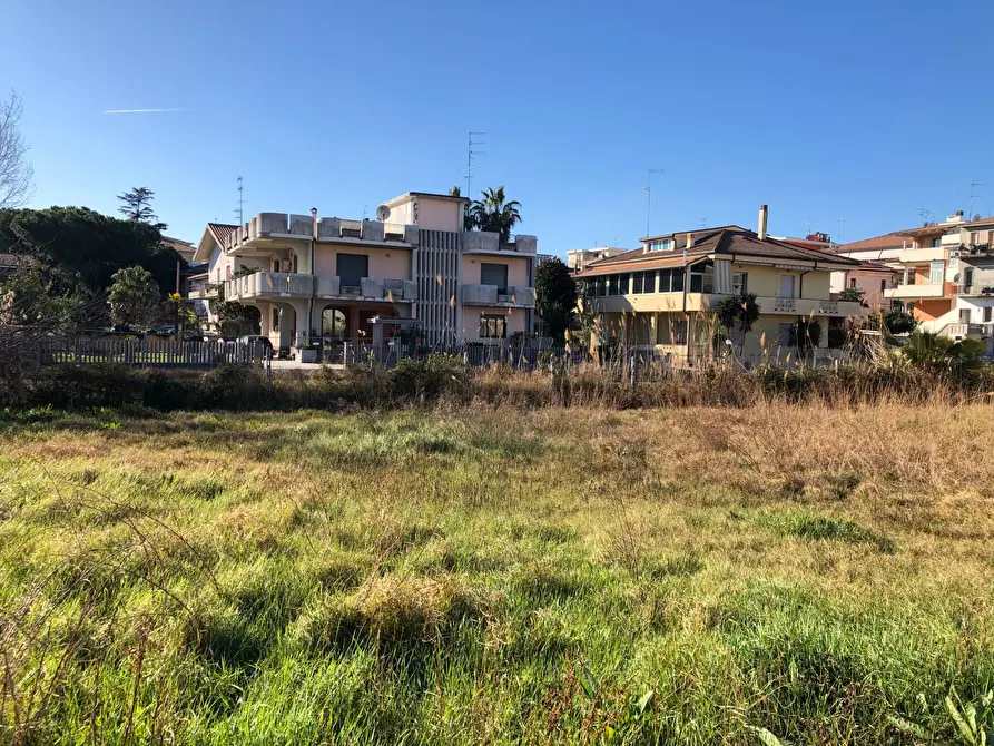 Immagine 6 di Terreno residenziale in vendita  in via dei mille 4 a Alba Adriatica