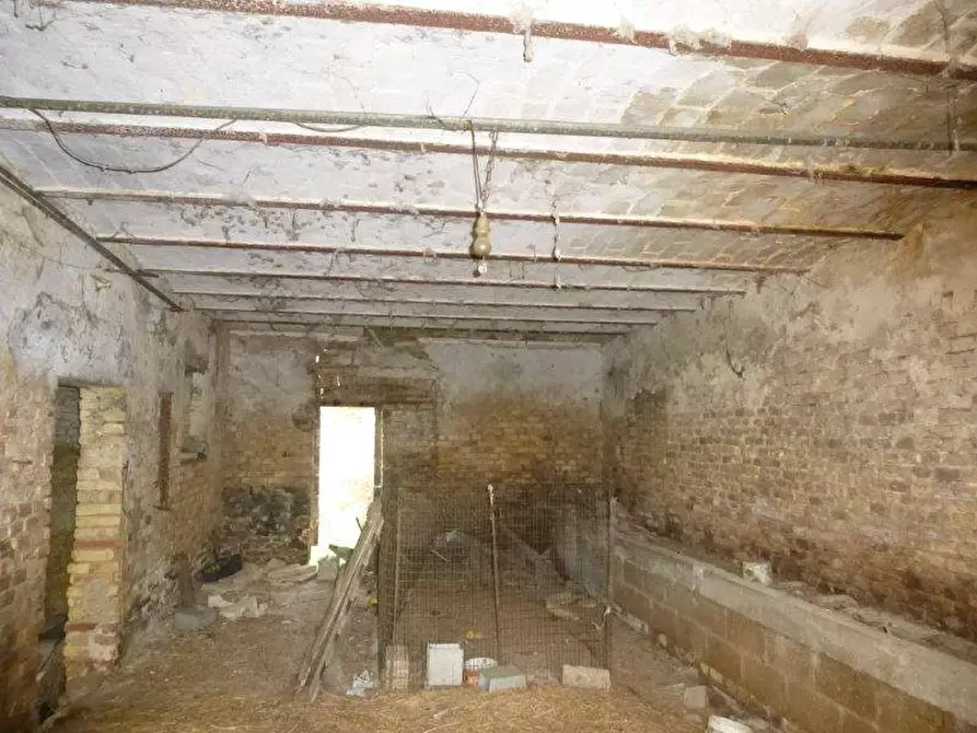 Immagine 14 di Rustico / casale in vendita  in via cavatassi 18 a Tortoreto