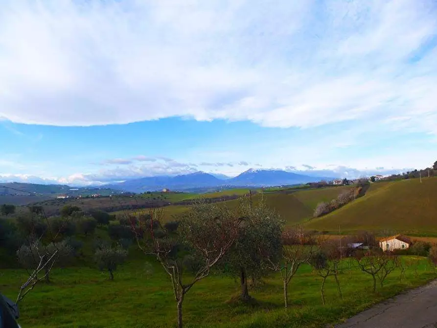 Immagine 20 di Rustico / casale in vendita  in via cavatassi 18 a Tortoreto