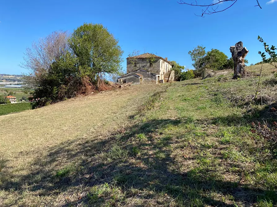 Immagine 6 di Casa indipendente in vendita  in via piane tronto a Ancarano