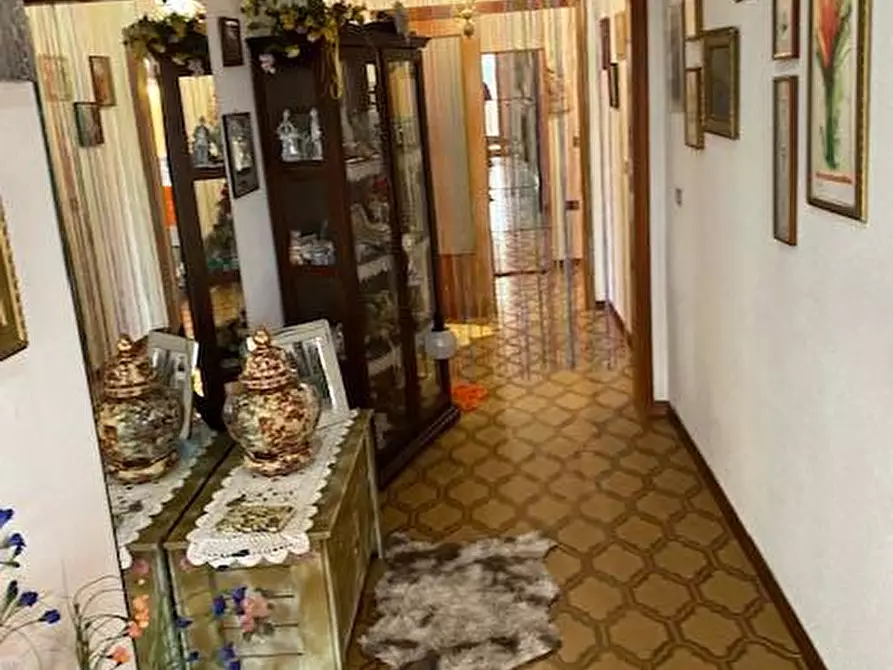 Immagine 7 di Appartamento in vendita  in via capo di fuori 196 a Sant'omero