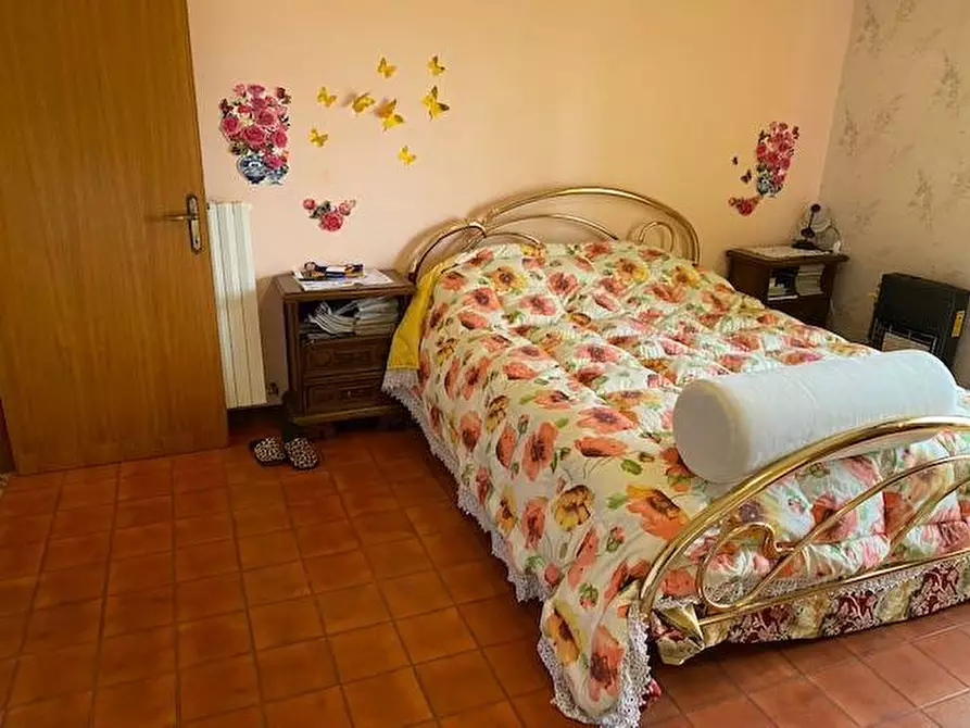 Immagine 25 di Appartamento in vendita  in via capo di fuori 196 a Sant'omero