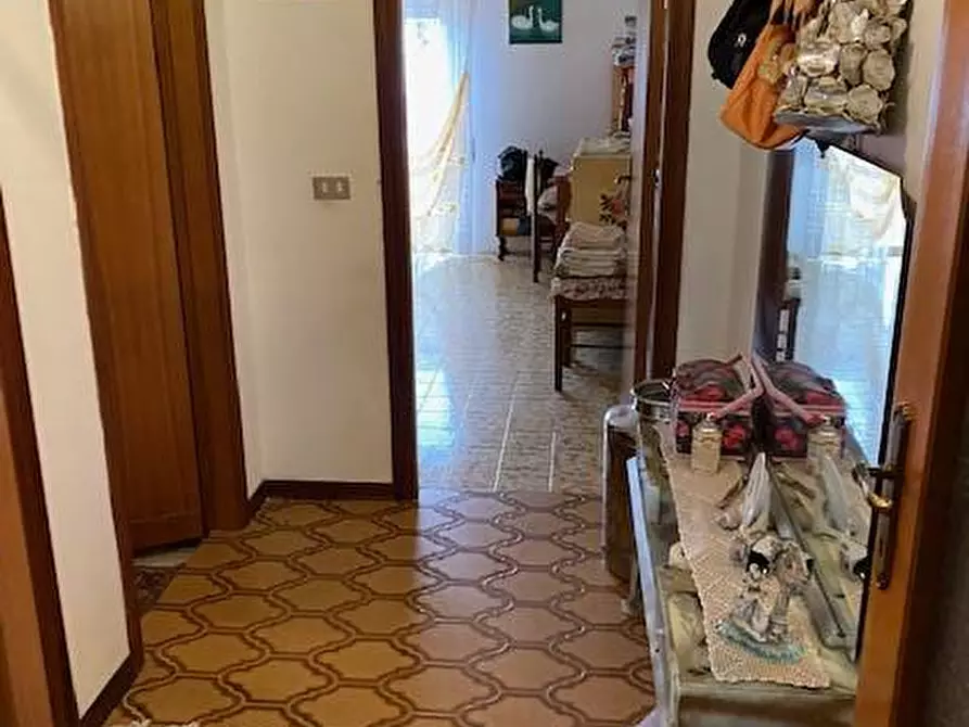 Immagine 27 di Appartamento in vendita  in via capo di fuori 196 a Sant'omero