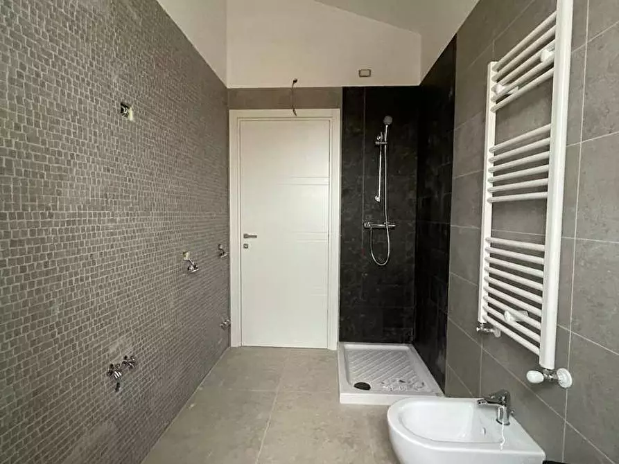 Immagine 16 di Appartamento in vendita  in Via Vincenzo Franchi snc a Tortoreto