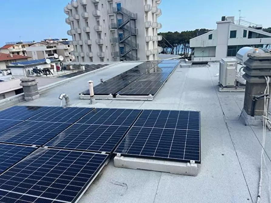 Immagine 19 di Appartamento in vendita  in via calabria 14/16/18 a Alba Adriatica