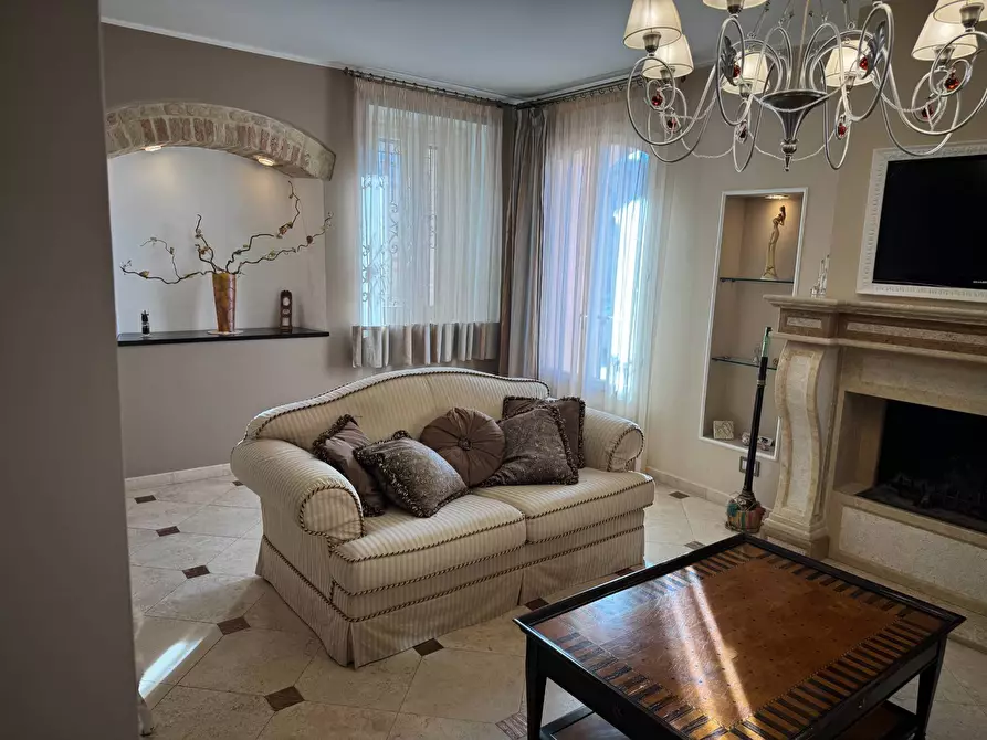 Immagine 3 di Casa indipendente in vendita  in via Terravecchia 15 a Tortoreto