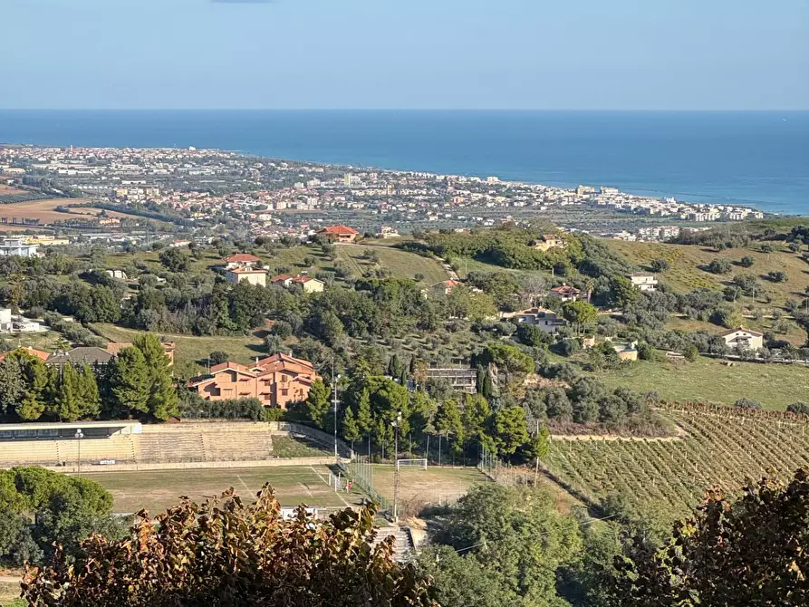 Immagine 38 di Casa indipendente in vendita  in via Terravecchia 15 a Tortoreto