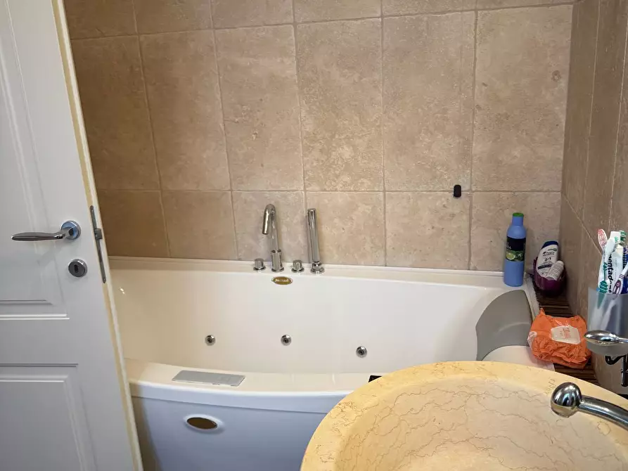 Immagine 56 di Casa indipendente in vendita  in via Terravecchia 15 a Tortoreto