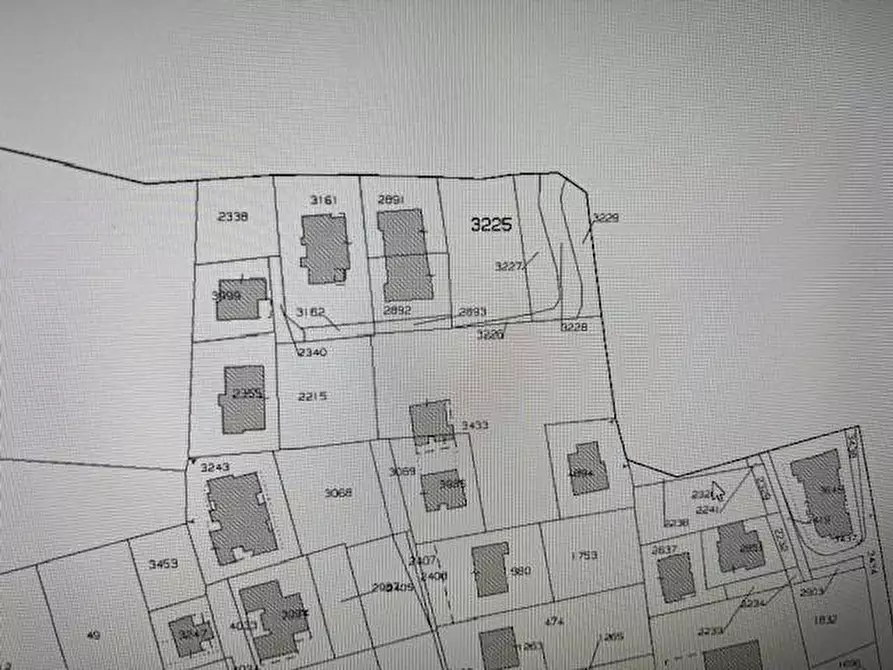 Immagine 11 di Terreno residenziale in vendita  in Via Muracche I a Tortoreto