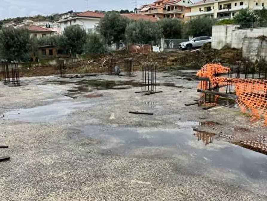 Immagine 7 di Terreno residenziale in vendita  in Via Muracche I a Tortoreto