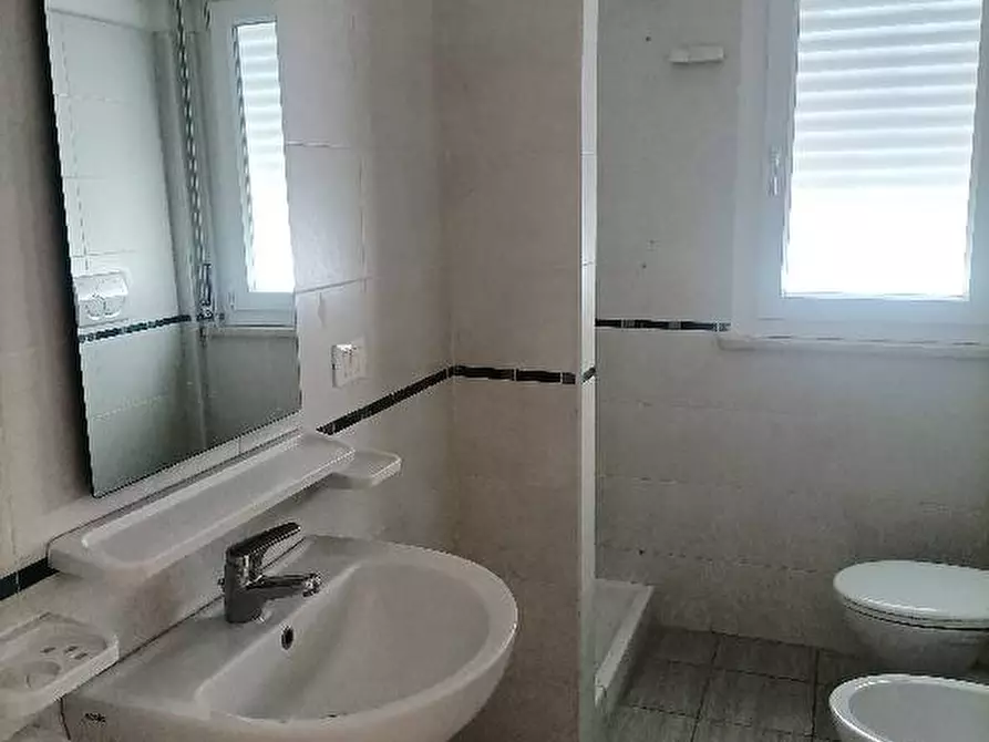 Immagine 10 di Appartamento in affitto  in via Rimini 7 a Tortoreto