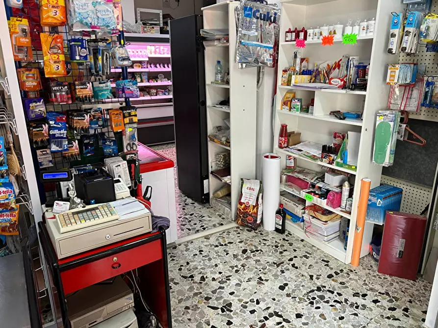 Immagine 17 di Locale commerciale in vendita  in VIA TRIESTE 37 a Alba Adriatica