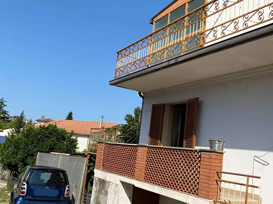 Immagine 2 di Casa indipendente in vendita  in VIA FIRENZE 14 a Mosciano Sant'angelo