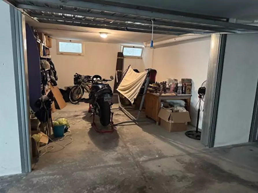 Immagine 5 di Appartamento in affitto  a Alba Adriatica