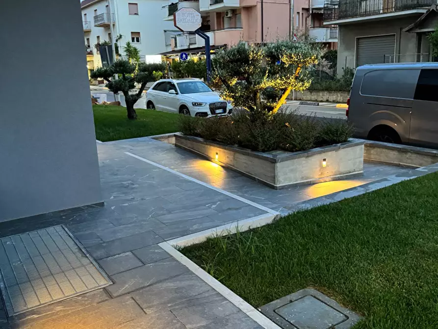 Immagine 7 di Locale commerciale in affitto  in via leonardo da vinci 45 a Tortoreto