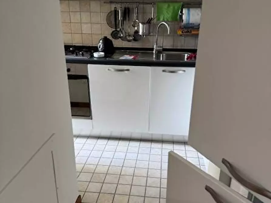 Immagine 17 di Appartamento in affitto  in lungomare marconi a Alba Adriatica