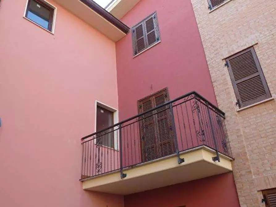 Immagine 1 di Appartamento in affitto  a Corropoli