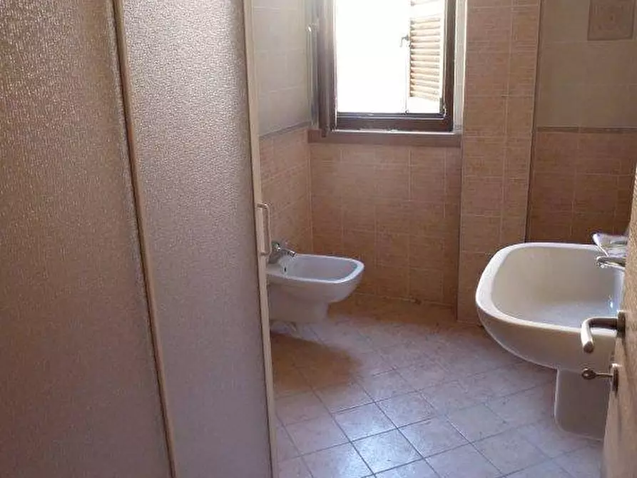 Immagine 7 di Appartamento in affitto  a Corropoli