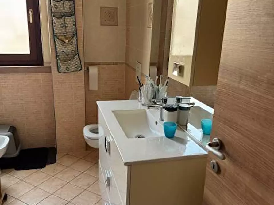 Immagine 23 di Appartamento in affitto  a Corropoli