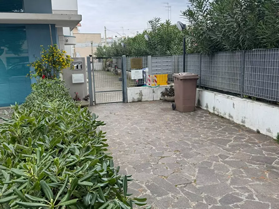 Immagine 2 di Appartamento in vendita  in via messina 31 a Mosciano Sant'angelo