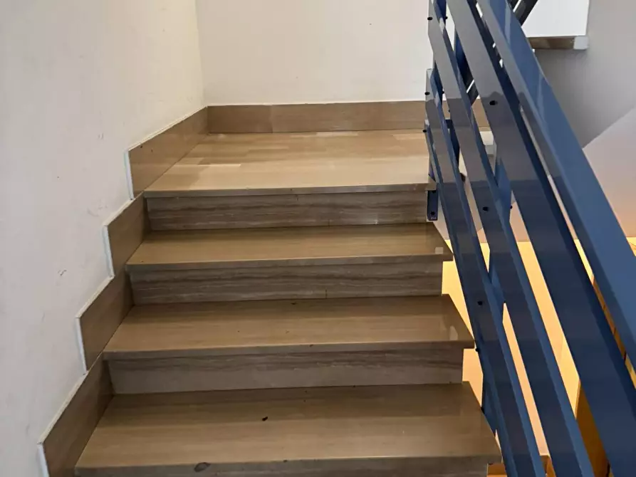 Immagine 3 di Appartamento in vendita  in via messina 31 a Mosciano Sant'angelo