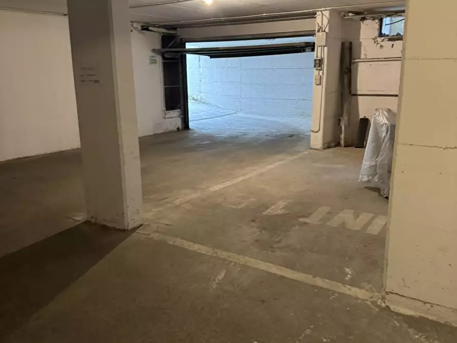 Immagine 6 di Appartamento in vendita  in via messina 31 a Mosciano Sant'angelo