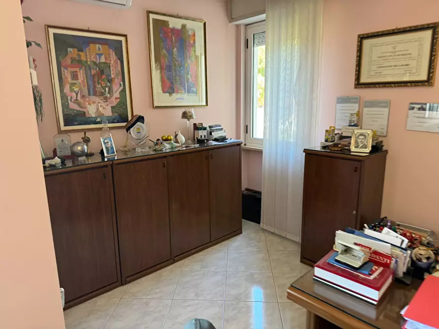 Immagine 12 di Appartamento in vendita  in via messina 31 a Mosciano Sant'angelo