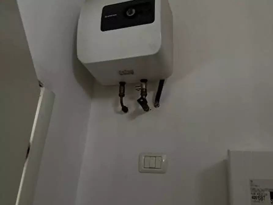 Immagine 18 di Locale commerciale in affitto  in viale mazzini a Alba Adriatica