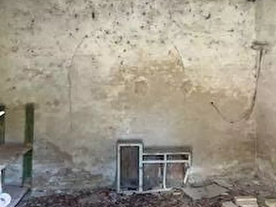 Immagine 2 di Rustico / casale in vendita  in VIA DEL VECCHIO FORTE a Alba Adriatica