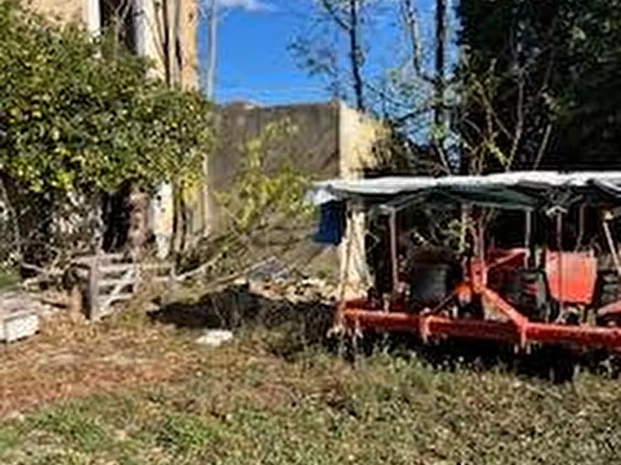 Immagine 6 di Rustico / casale in vendita  in VIA DEL VECCHIO FORTE a Alba Adriatica