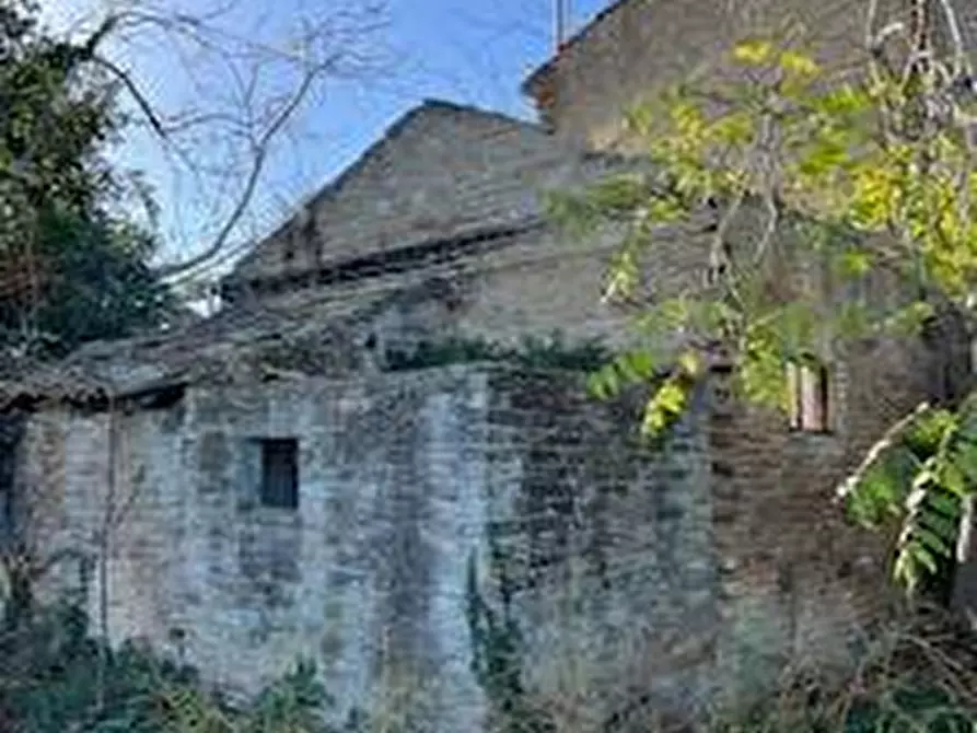 Immagine 22 di Rustico / casale in vendita  in VIA DEL VECCHIO FORTE a Alba Adriatica