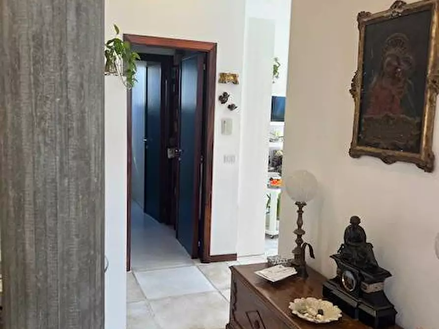 Immagine 20 di Villa in vendita  in VIALE MAZZINI 63 a Alba Adriatica