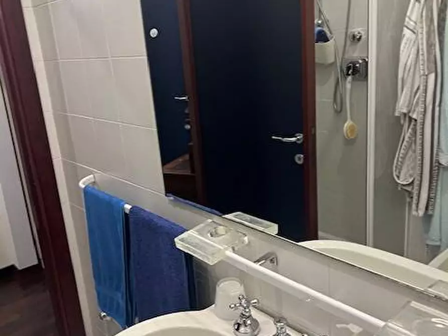 Immagine 53 di Villa in vendita  in VIALE MAZZINI 63 a Alba Adriatica
