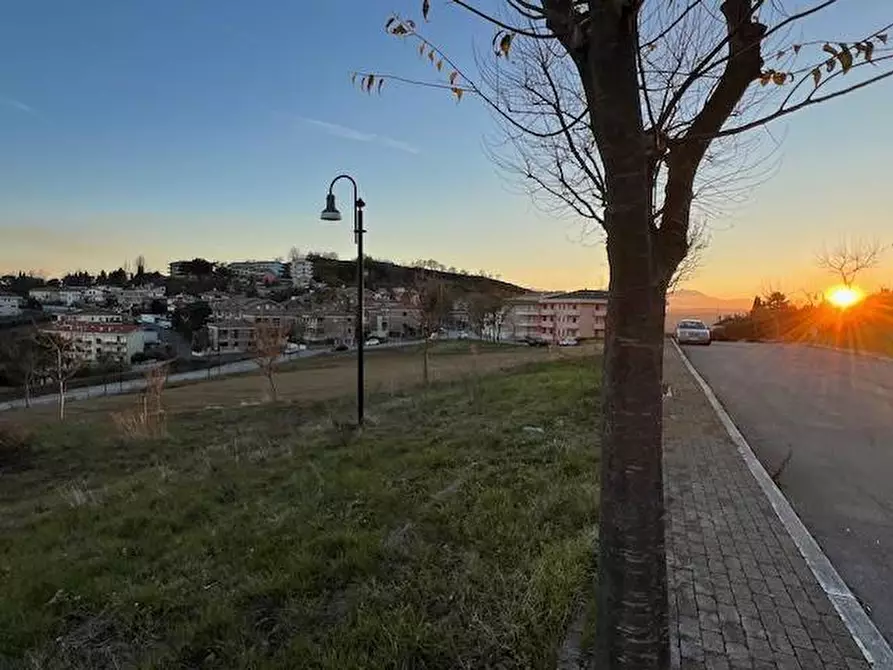 Immagine 9 di Terreno residenziale in vendita  in VIA XXIV MAGGIO snc a Tortoreto