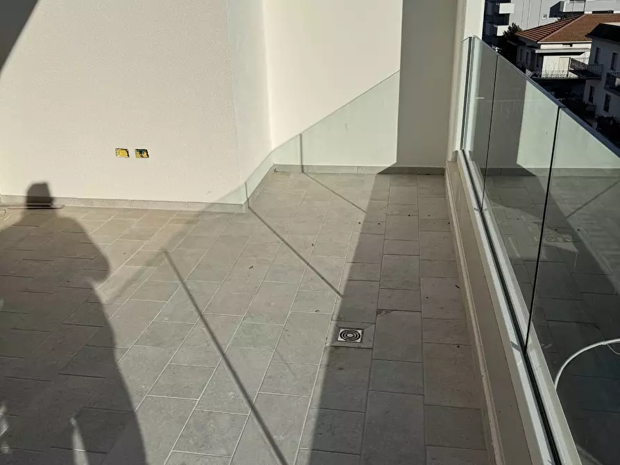 Immagine 5 di Appartamento in vendita  in via pepe 62 a Tortoreto