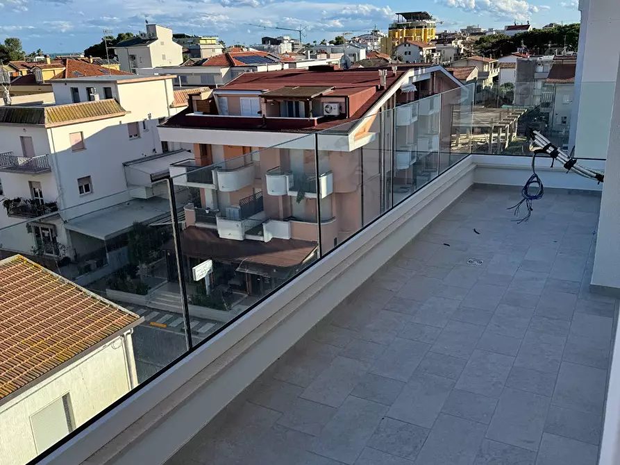 Immagine 7 di Appartamento in vendita  in via pepe 62 a Tortoreto