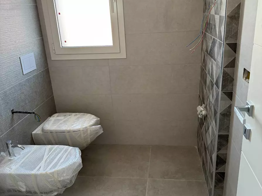 Immagine 15 di Appartamento in vendita  in via pepe 62 a Tortoreto