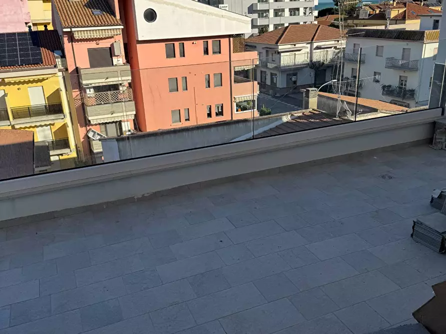 Immagine 18 di Appartamento in vendita  in via pepe 62 a Tortoreto