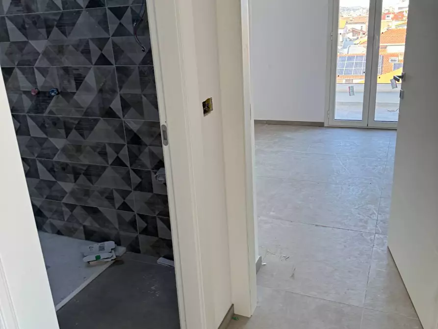 Immagine 19 di Appartamento in vendita  in via pepe 62 a Tortoreto