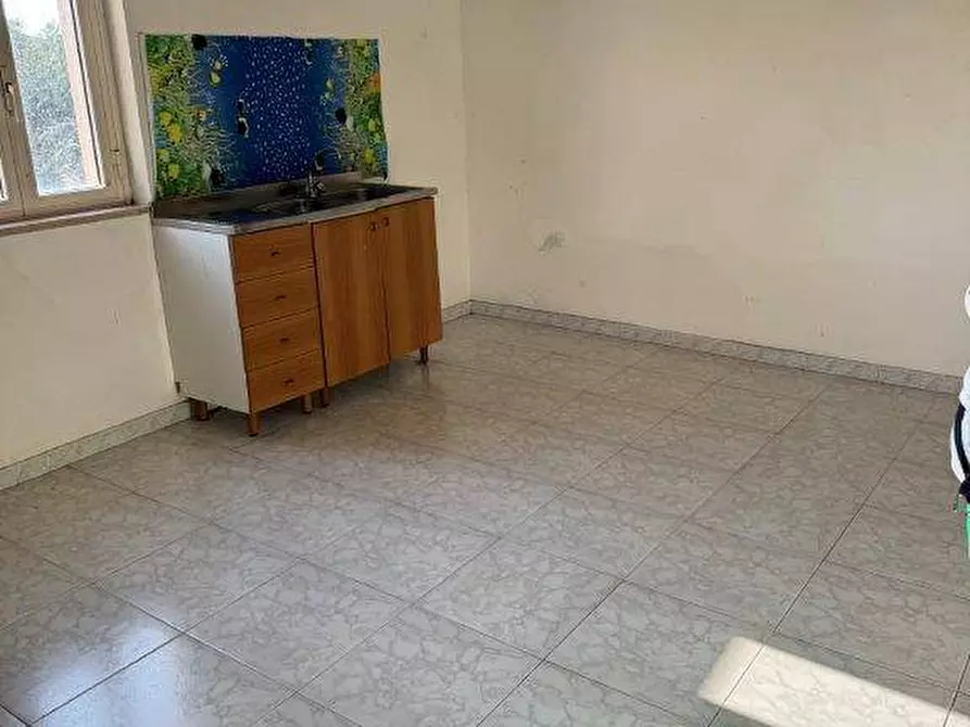 Immagine 2 di Rustico / casale in vendita  in via del vecchio forte a Alba Adriatica