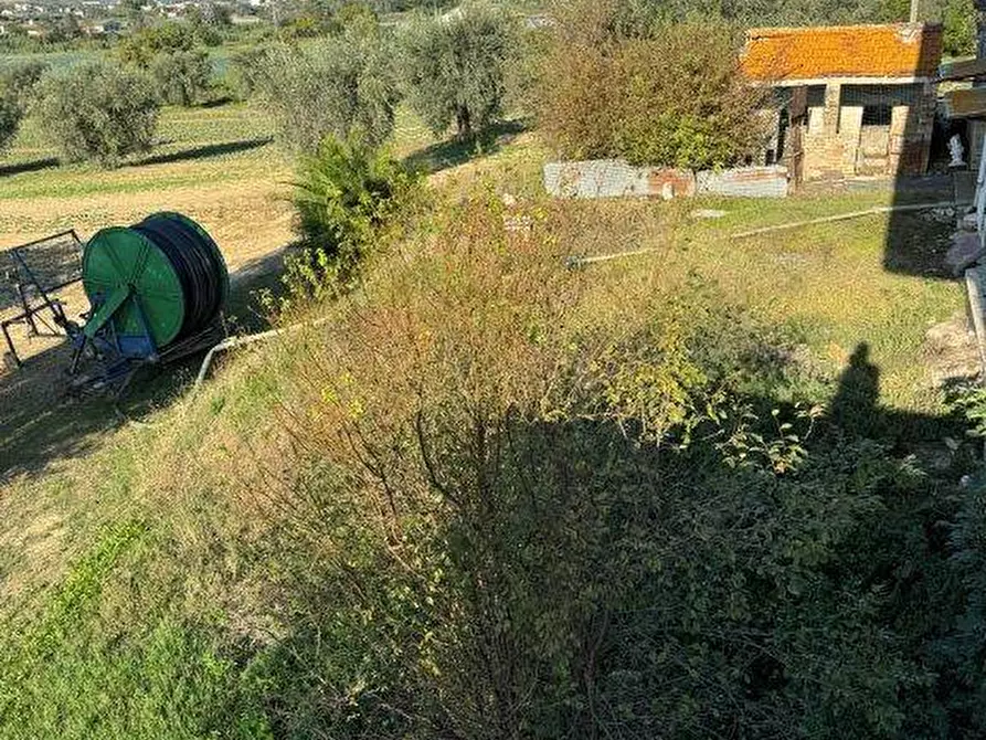 Immagine 25 di Rustico / casale in vendita  in via del vecchio forte a Alba Adriatica
